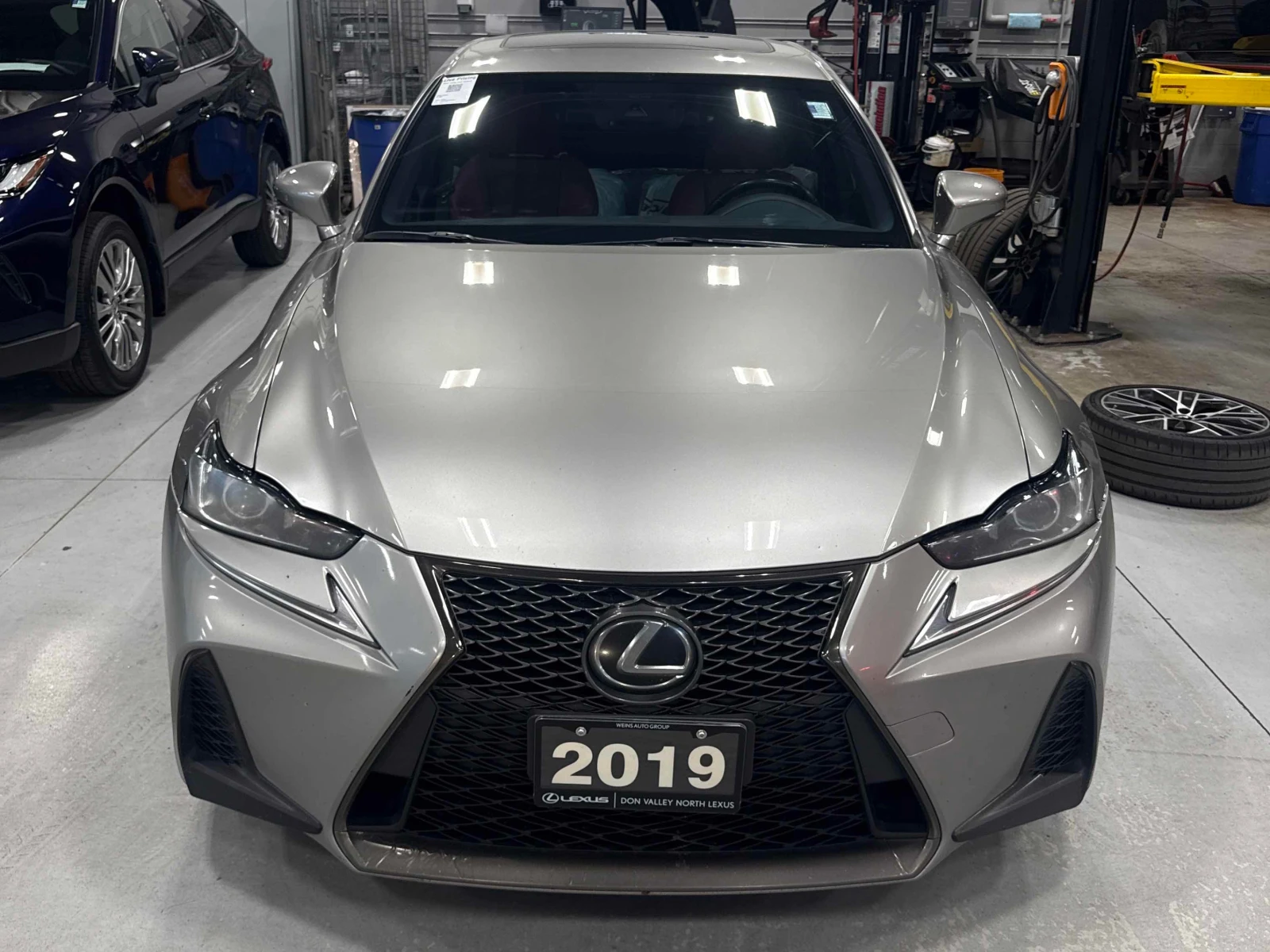 Lexus IS * 300 * CARFAX * ОПЦИЯ ЗА ФИНАНСИРАНЕ , снимка 6 - Автомобили и джипове - 55817027