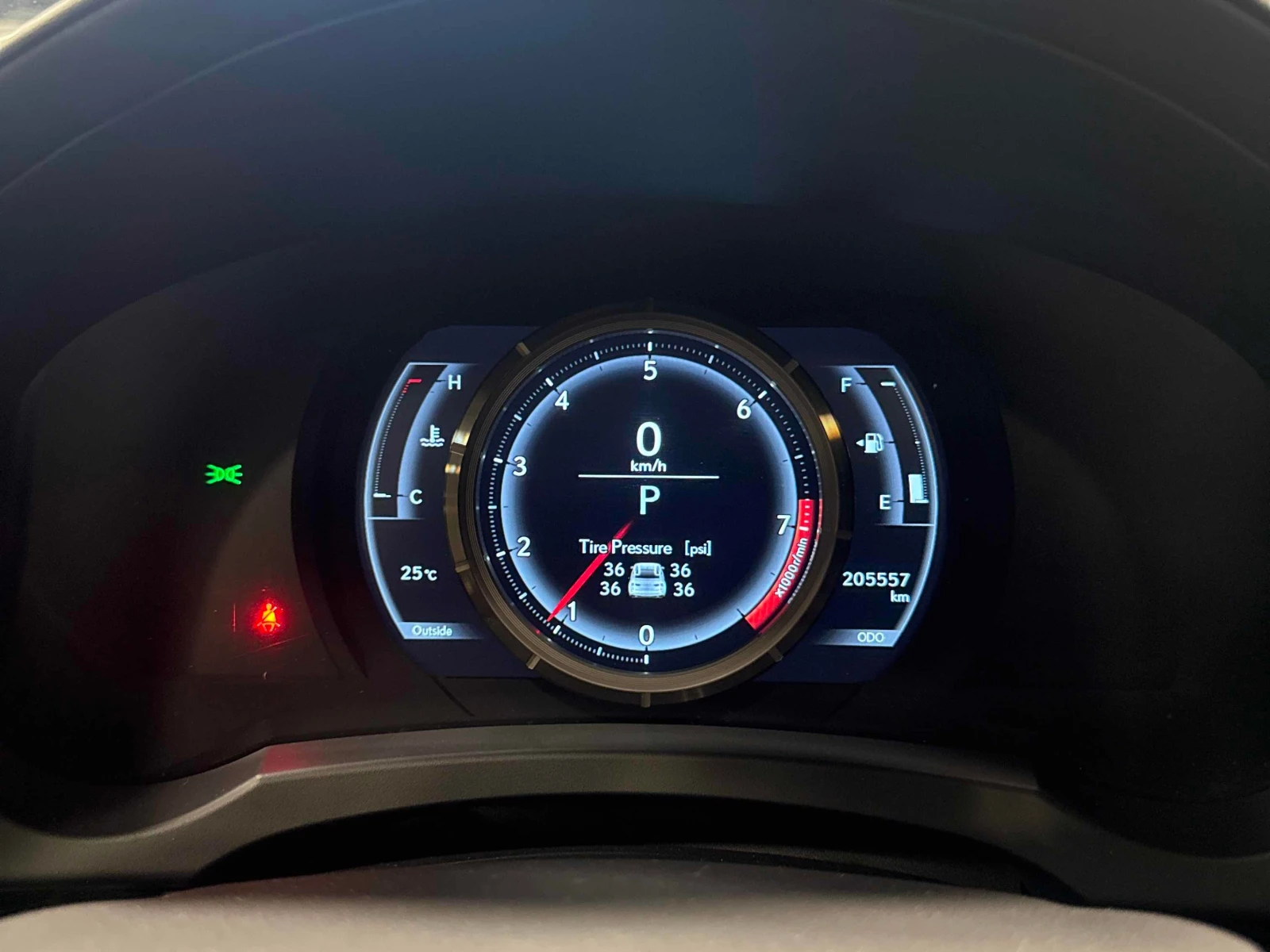 Lexus IS * 300 * CARFAX * ОПЦИЯ ЗА ФИНАНСИРАНЕ , снимка 8 - Автомобили и джипове - 55817027