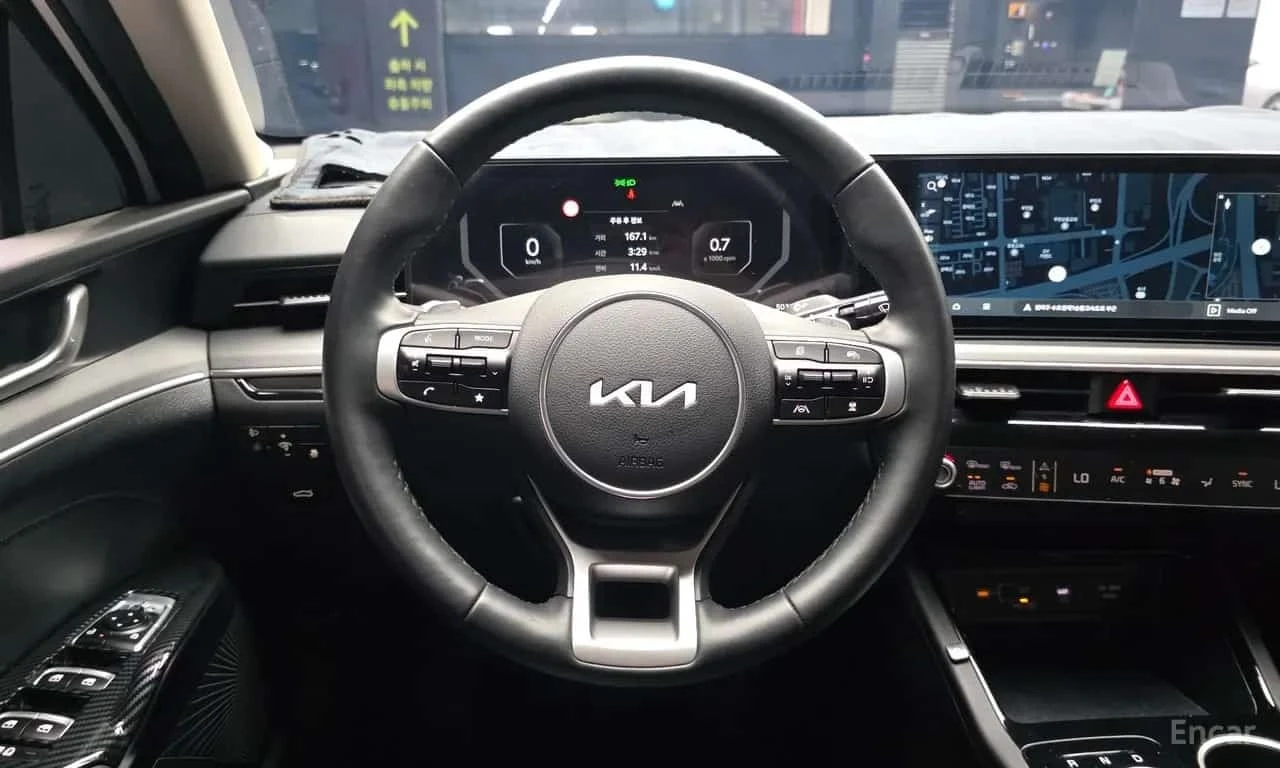 Kia K5 * 2.0 LPi * , снимка 13 - Автомобили и джипове - 56483838