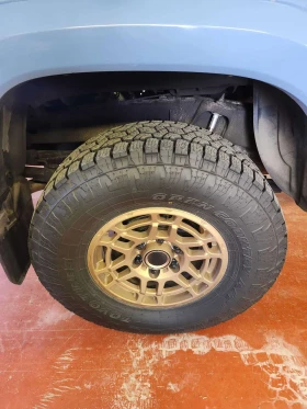 Toyota Tacoma * SR5 * BABY BLUE* GLODEN RIMS* , снимка 7