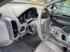 Porsche Cayenne 3.0D/Panorama/AirMatic/Tow Pack - 34999 лв. - 83769188 12