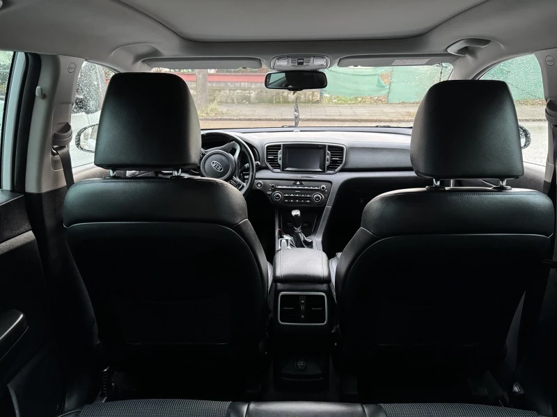 Kia Sportage Панорама Камера Сменена Верига, снимка 6 - Автомобили и джипове - 51368891