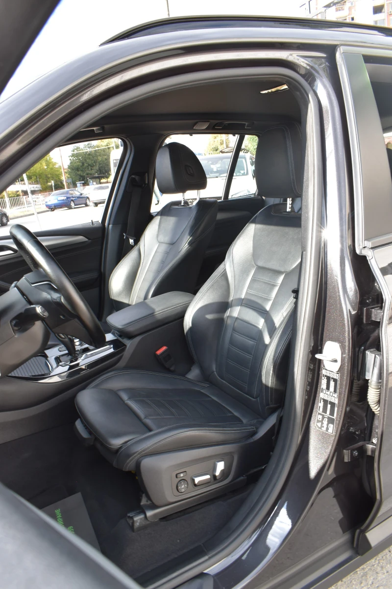 BMW X3 2.0i* xDrive* 70000KM!!!, снимка 11 - Автомобили и джипове - 51908926