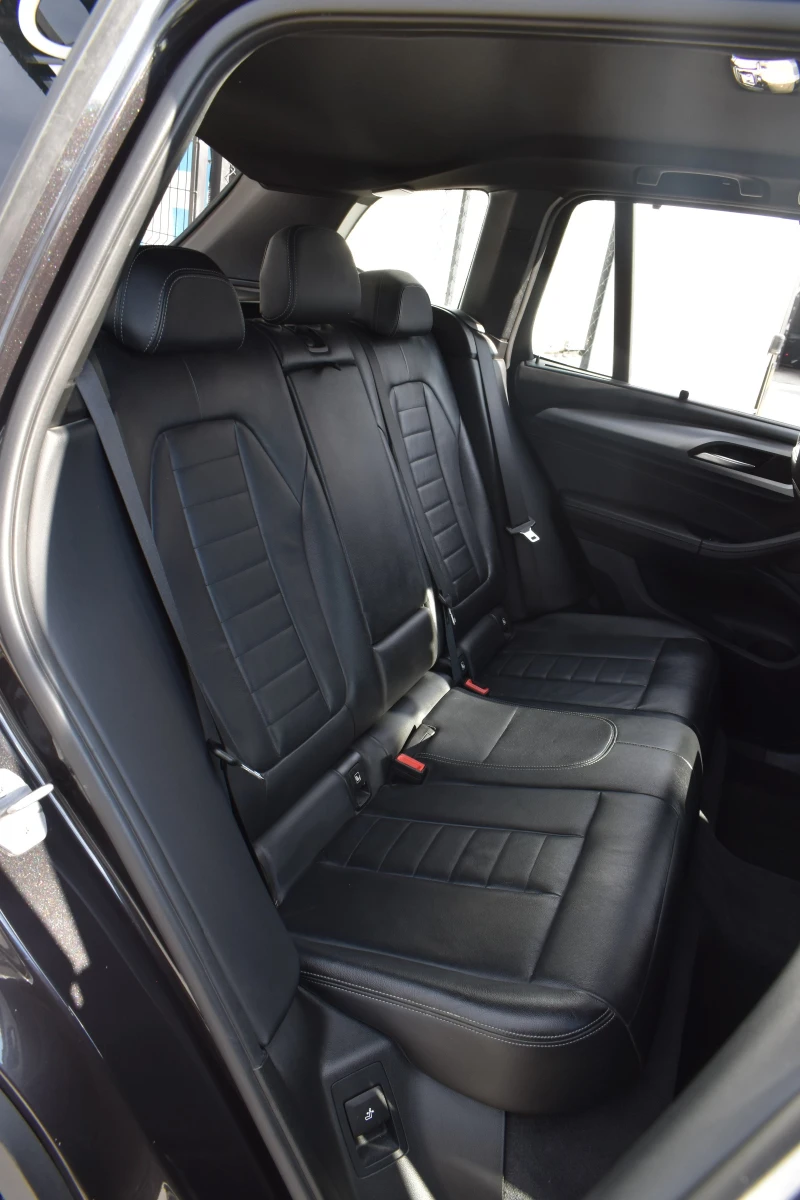 BMW X3 2.0i* xDrive* 70000KM!!!, снимка 13 - Автомобили и джипове - 51908926