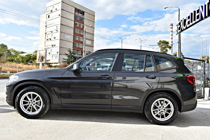 BMW X3 2.0i* xDrive* 70000KM!!!, снимка 2 - Автомобили и джипове - 51908926