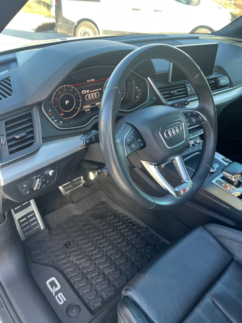 Audi Q5 B&O* Matrix* 360* DIS* Pano* ОБДУХ* Digital, снимка 9 - Автомобили и джипове - 53501049