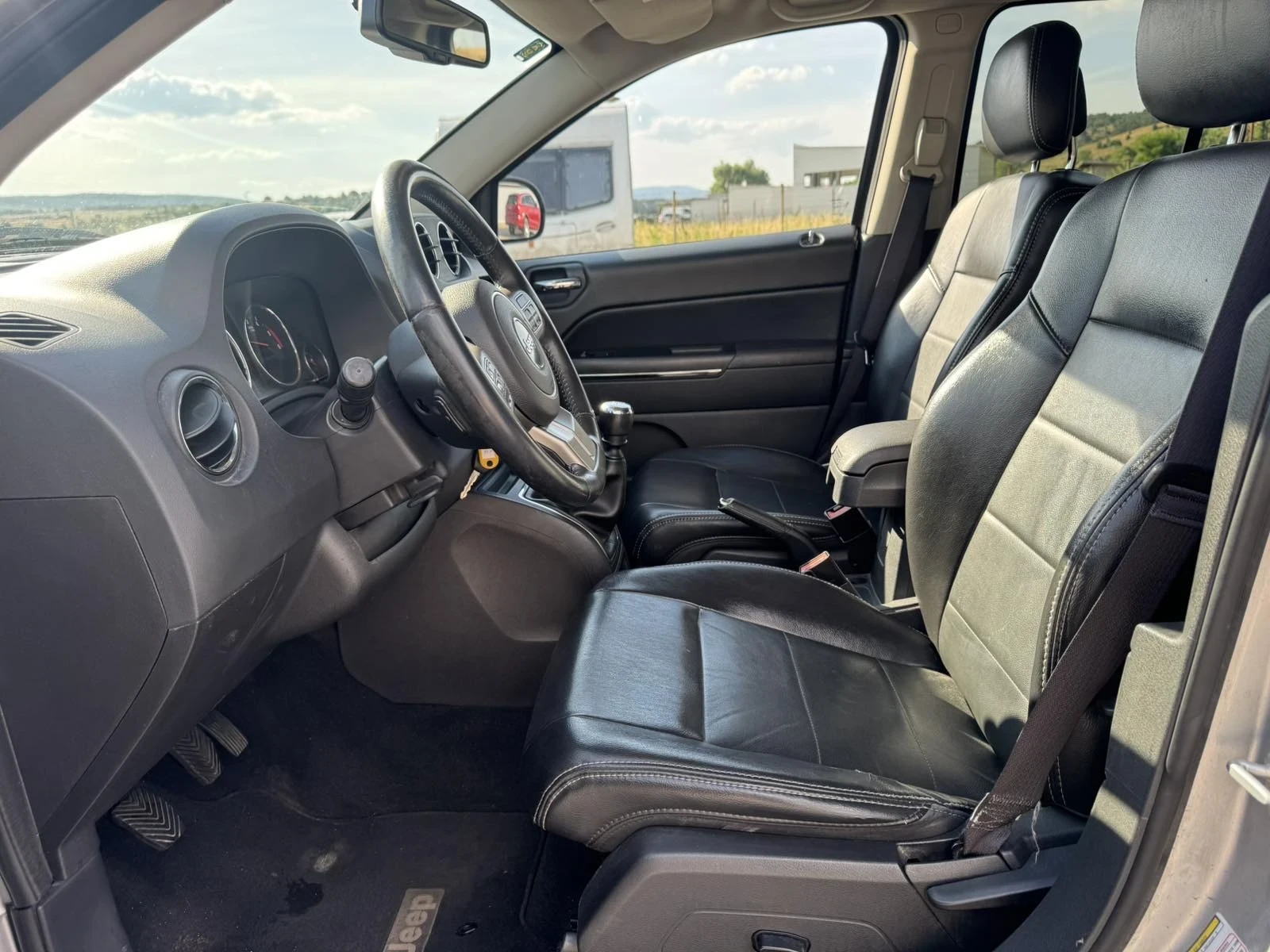 Jeep Compass LIMITED  - изображение 7