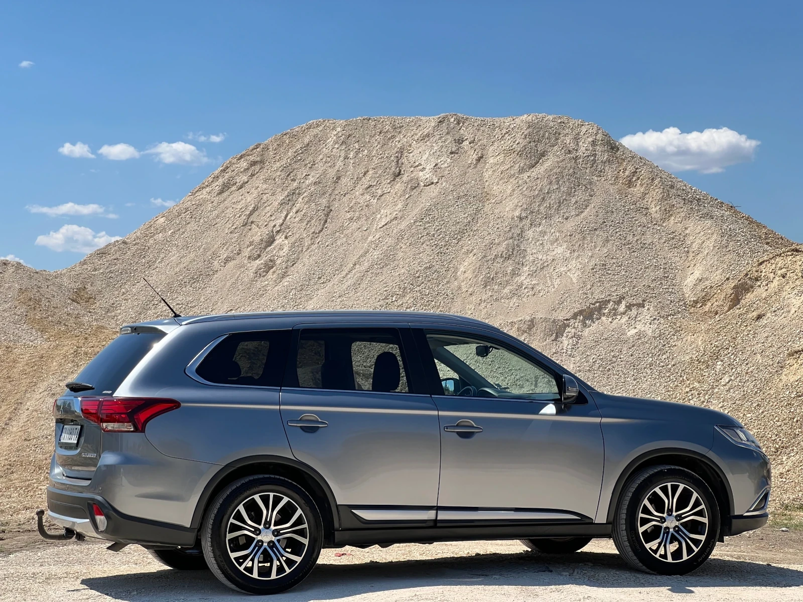 Mitsubishi Outlander  - изображение 8