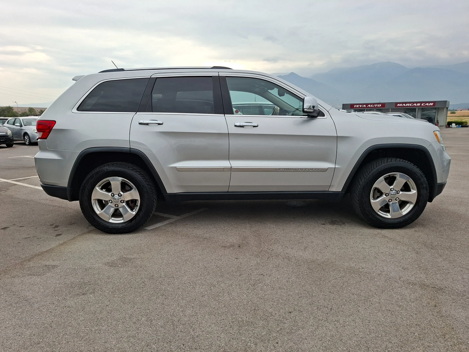 Jeep Grand cherokee 3.6 overland - изображение 6