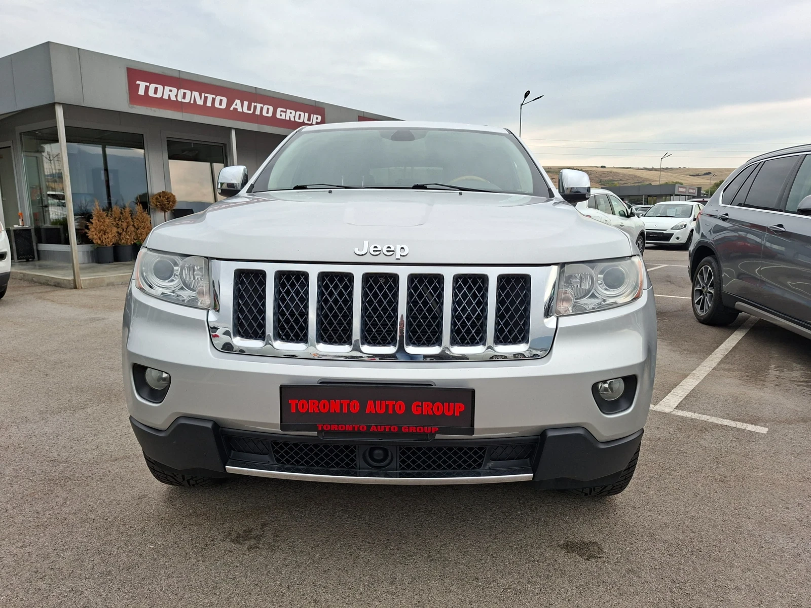 Jeep Grand cherokee 3.6 overland - изображение 2