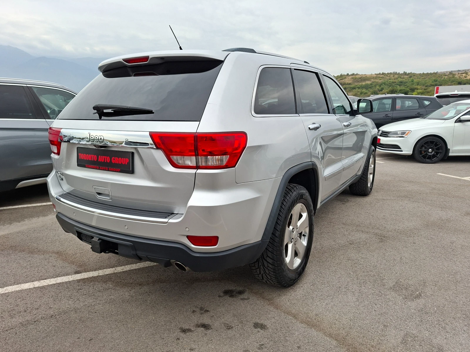 Jeep Grand cherokee 3.6 overland - изображение 5