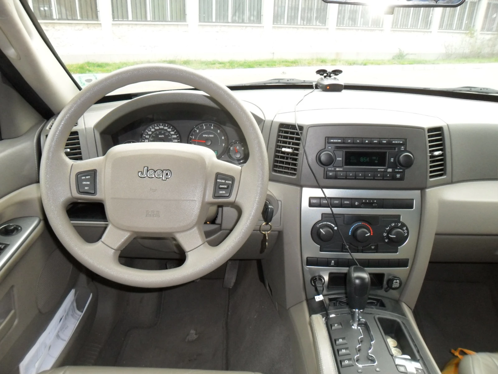 Jeep Grand cherokee  - изображение 6