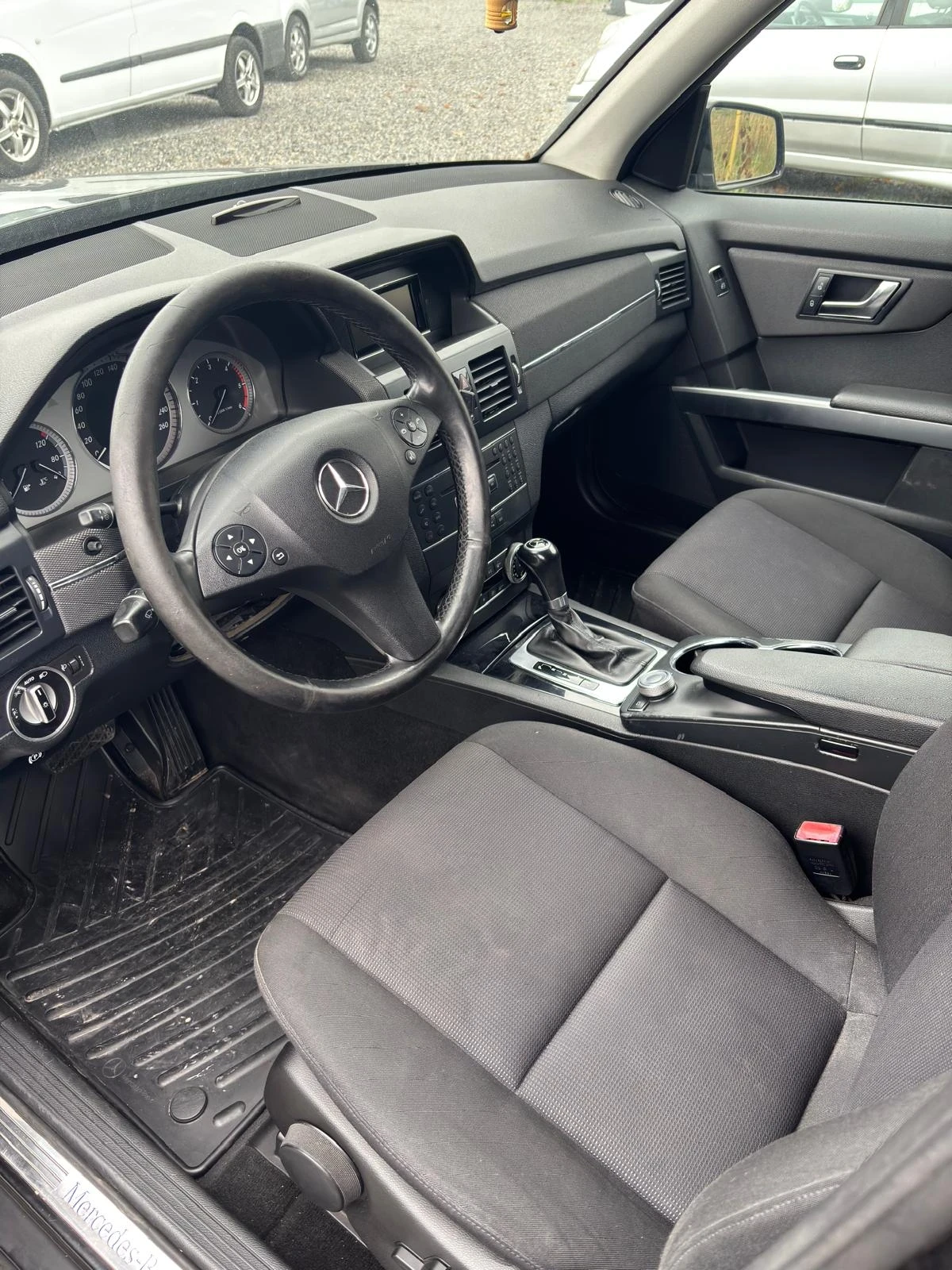 Mercedes-Benz GLK, снимка 6 - Автомобили и джипове - 53952673