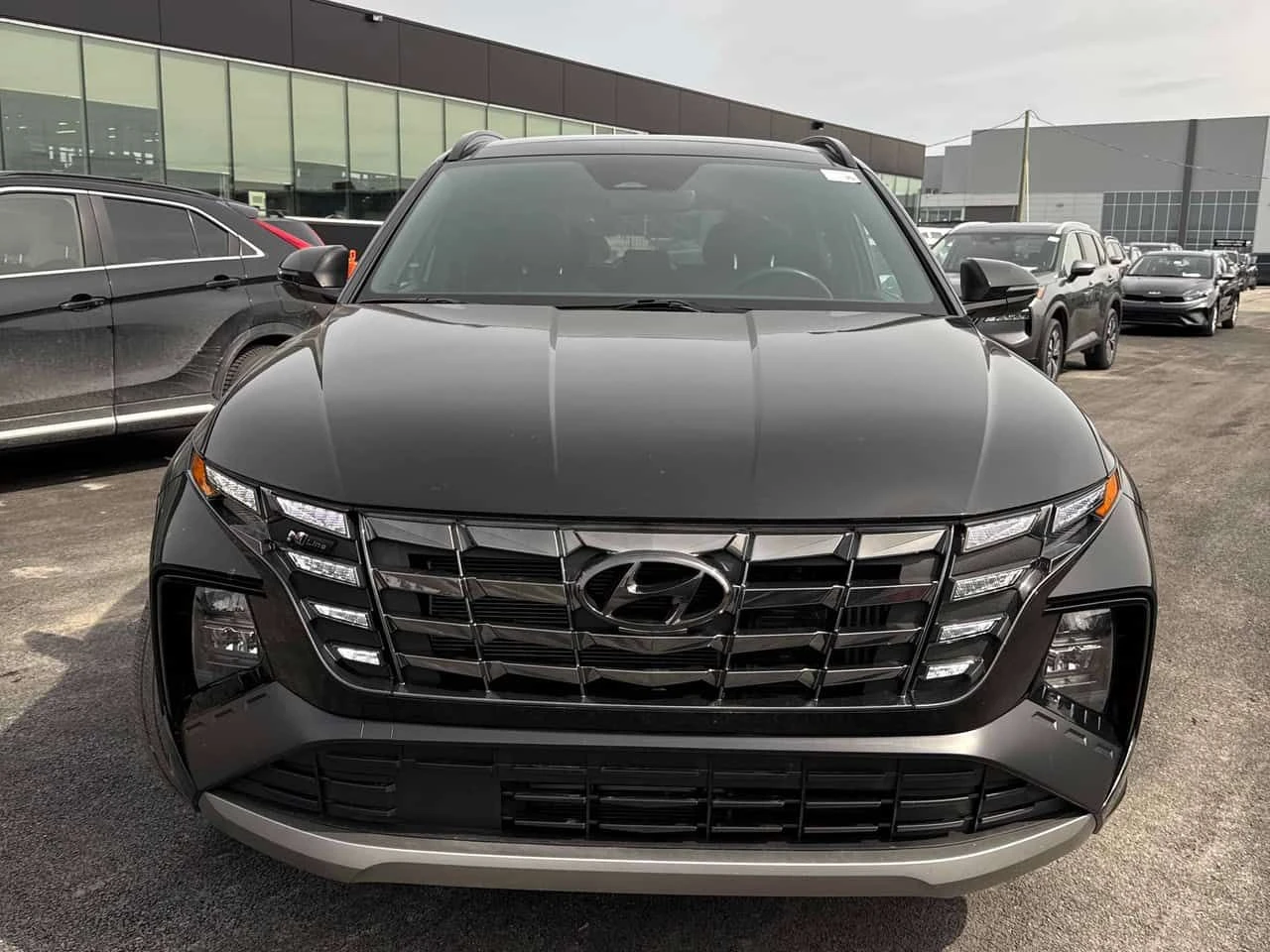 Hyundai Tucson N Line/ПАНОРАМА/ДИСТРОНИК, снимка 2 - Автомобили и джипове - 54079016