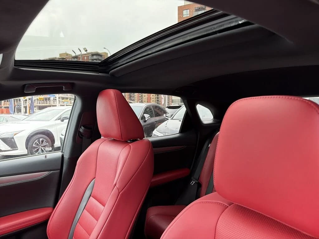 Lexus RX 350F Sport Series 2* AWD* AвтоКредит* (ЦЕНА ДО БГ), снимка 13 - Автомобили и джипове - 54239131