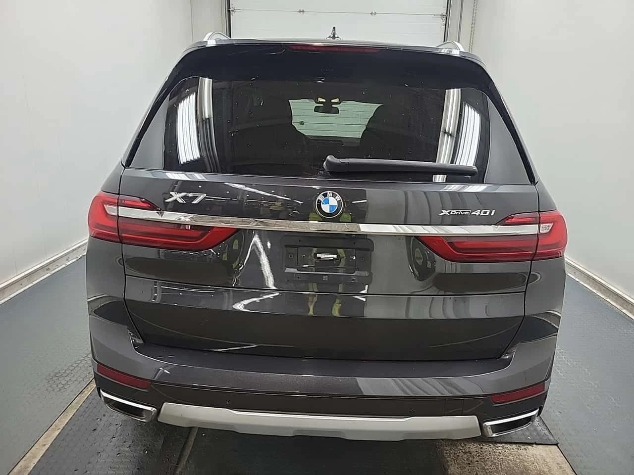 BMW X7 * XDRIVE40I * 7 МЕСТЕН * 360 * 2 КЛЮЧА * H/K, снимка 17 - Автомобили и джипове - 54415720