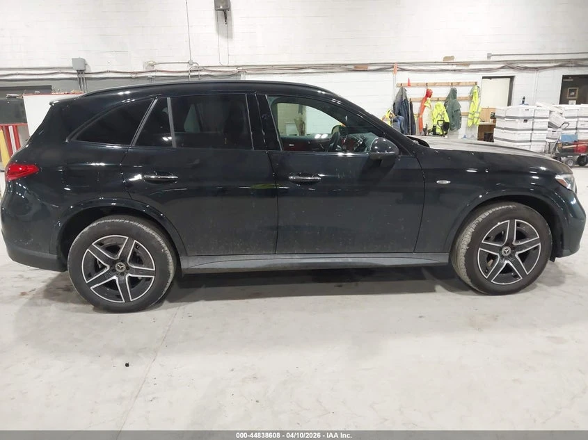 Mercedes-Benz GLC 350 2.0l E 4Matic, снимка 13 - Автомобили и джипове - 54431943