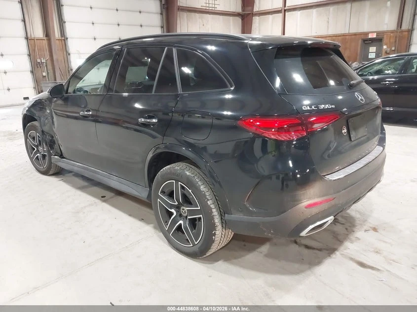 Mercedes-Benz GLC 350 2.0l E 4Matic, снимка 3 - Автомобили и джипове - 54431943