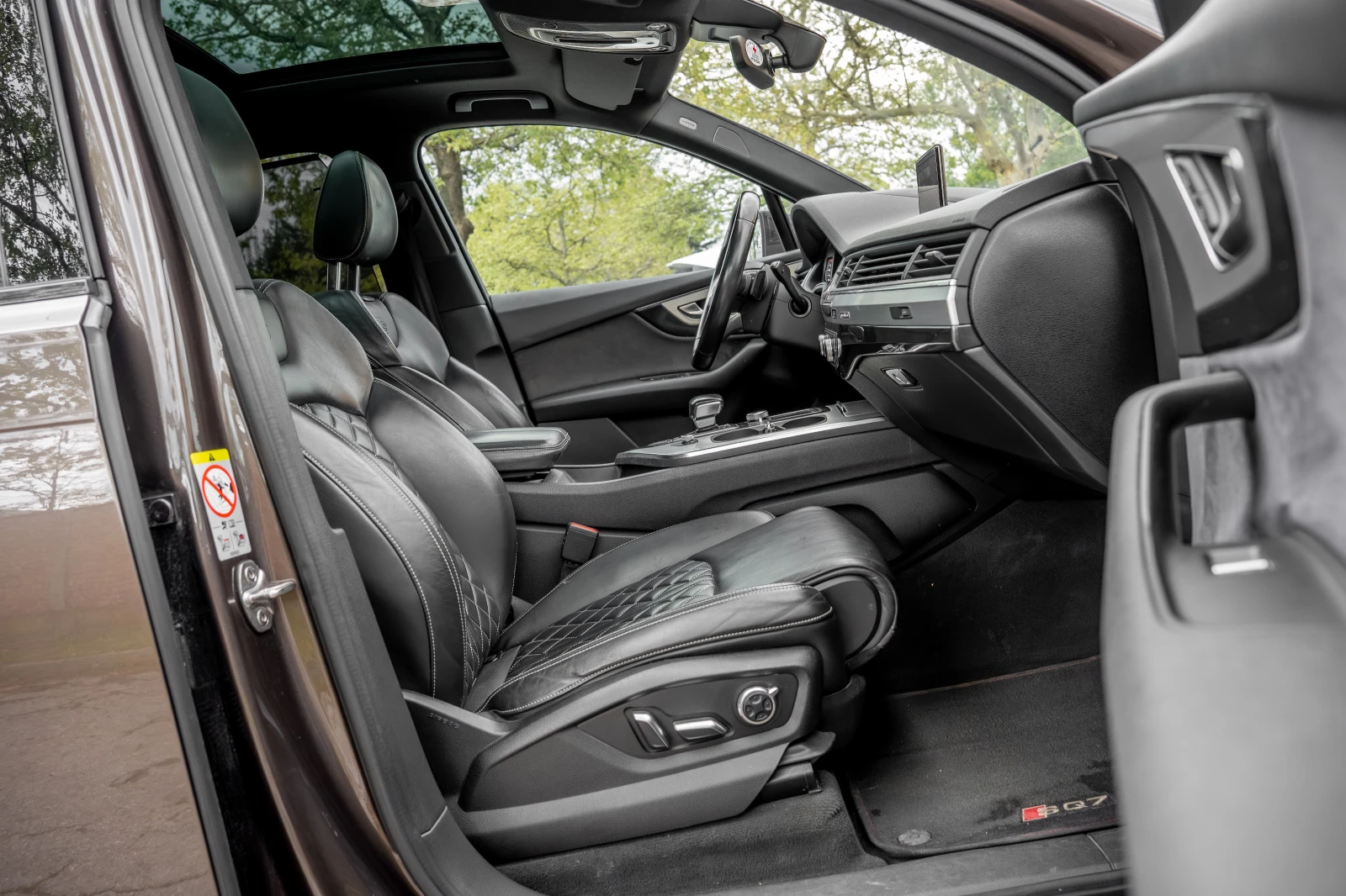 Audi SQ7, снимка 11 - Автомобили и джипове - 54450731