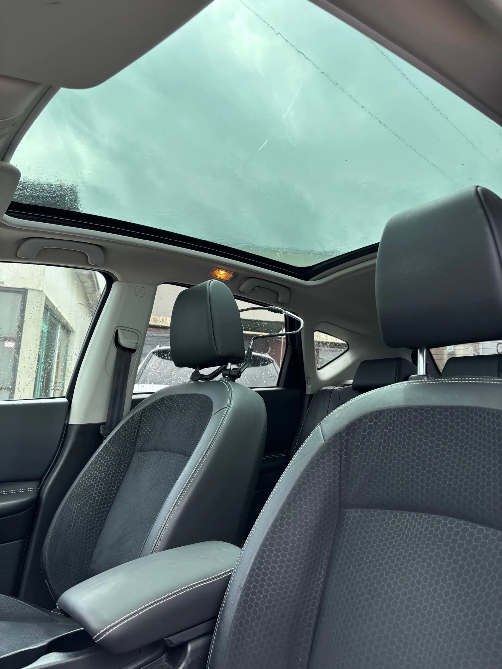 Nissan Qashqai 2.0i 4x4 ���������  | Mobile.bg � ����������� 9