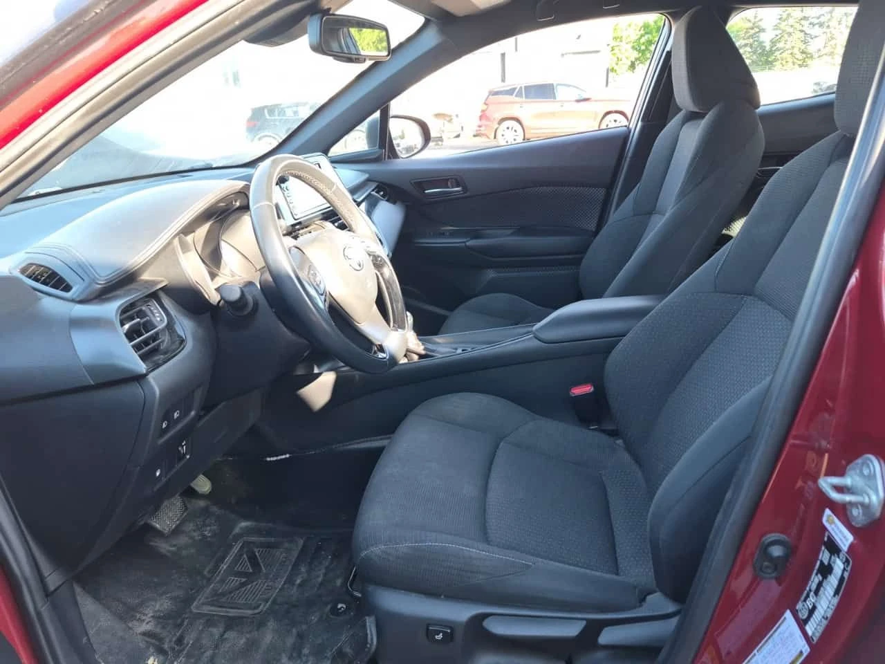 Toyota C-HR * XLE * ���������� ��� ������������ ������*  | Mobile.bg � ����������� 5