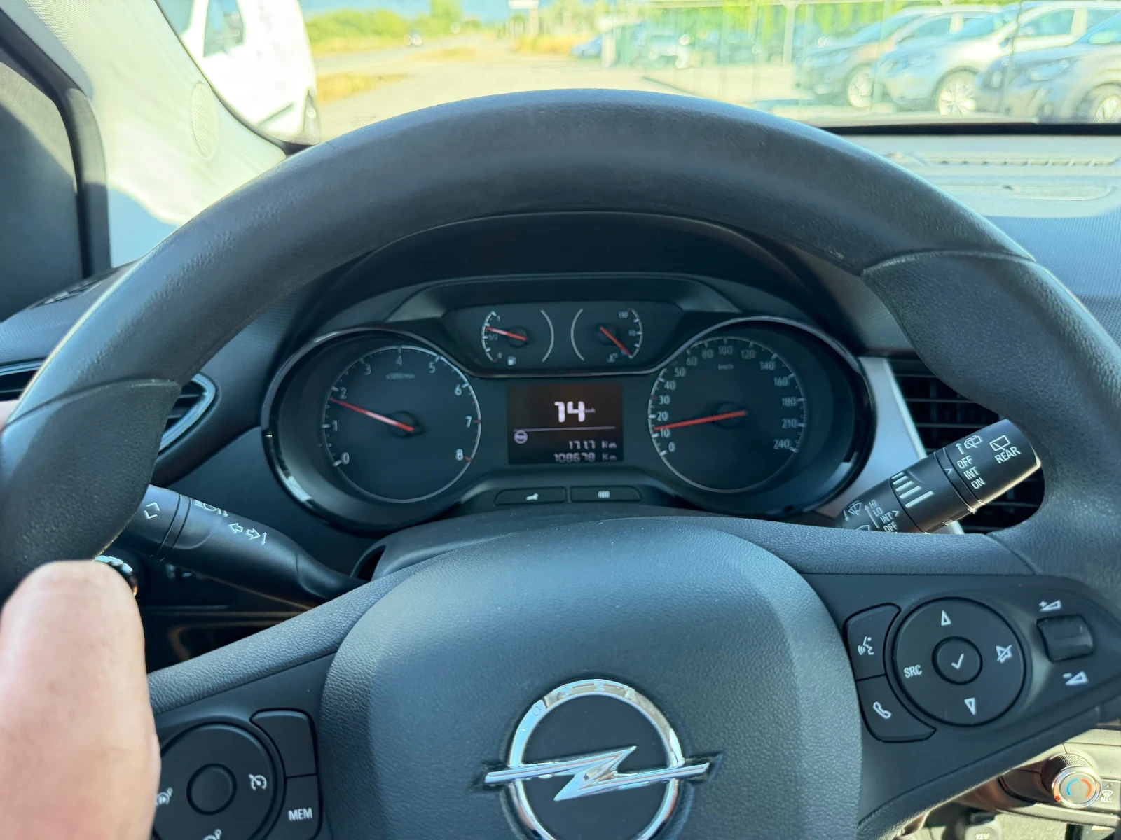 Opel Crossland X 1.2i * 108662km , снимка 14 - Автомобили и джипове - 54946664