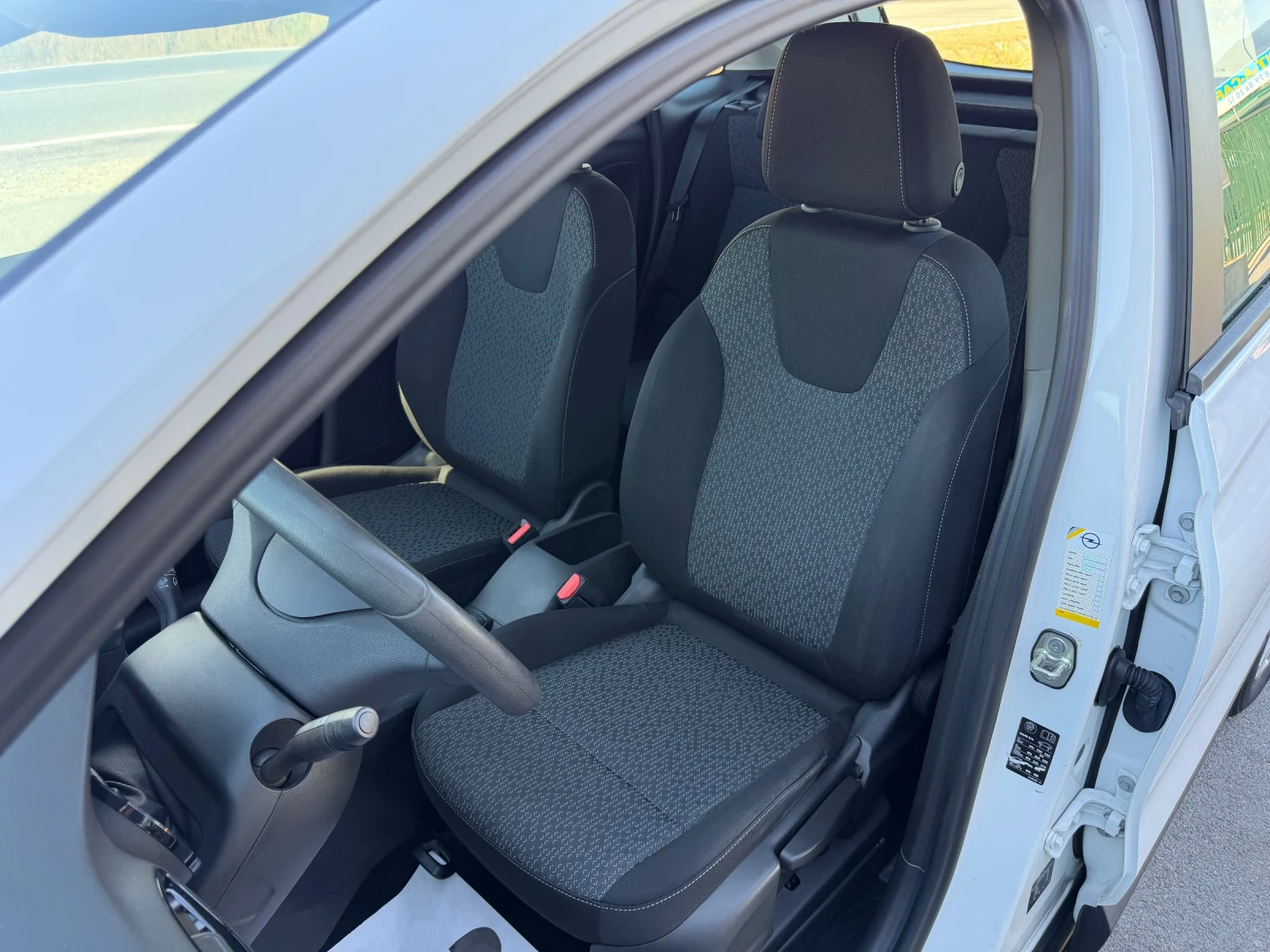 Opel Crossland X 1.2i * 108662km , снимка 12 - Автомобили и джипове - 54946664