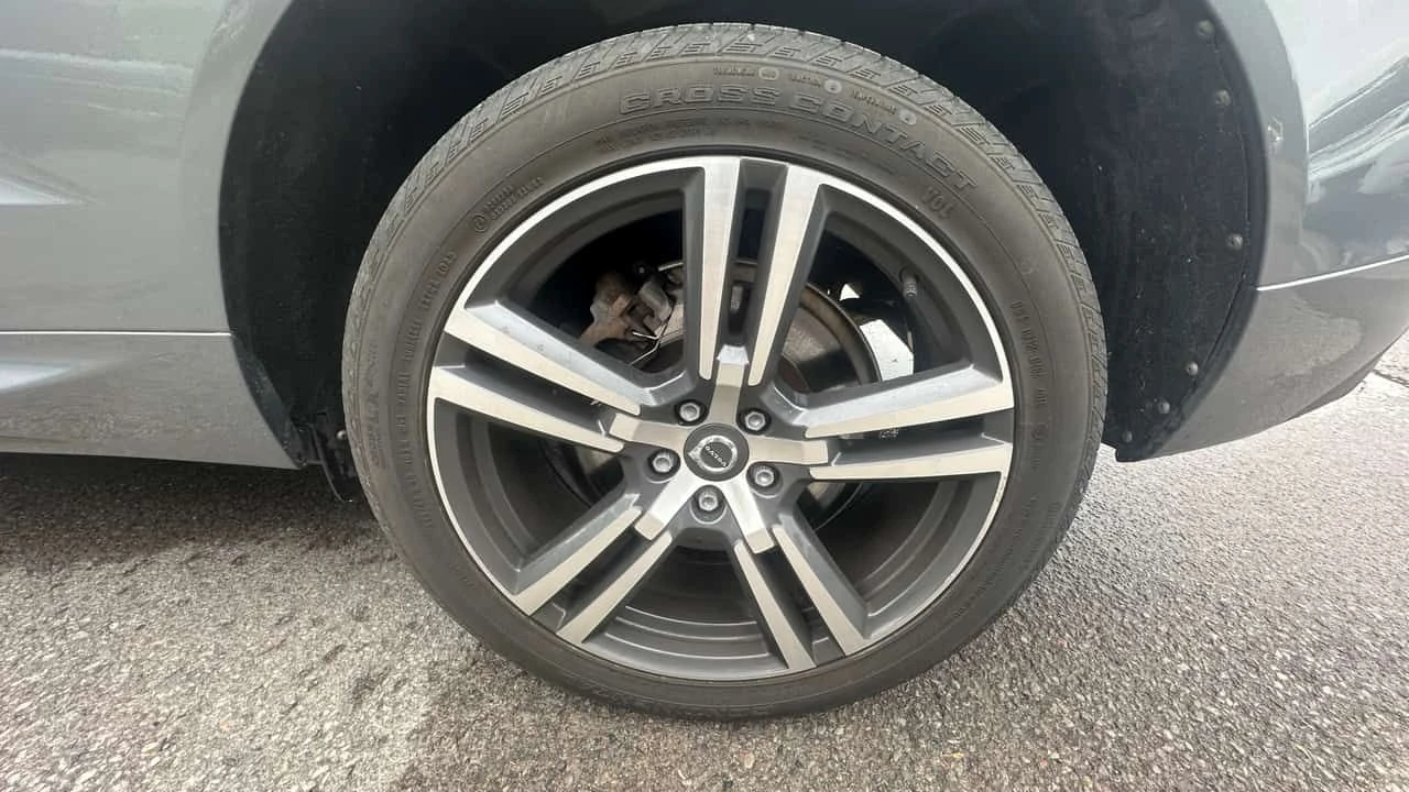 Volvo XC60 * Momentum * CARFAX * ЦЕНА ДО БГ, снимка 7 - Автомобили и джипове - 55308282