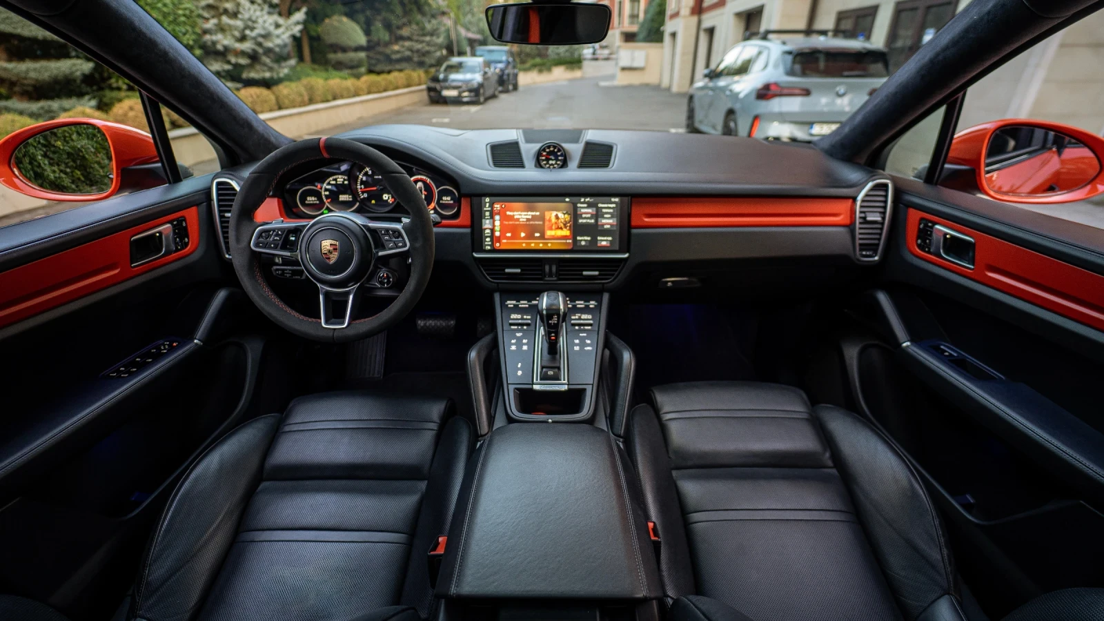 Porsche Cayenne Coupe| Lava Orange | GT Design| S OPTIC| , снимка 9 - Автомобили и джипове - 55963529