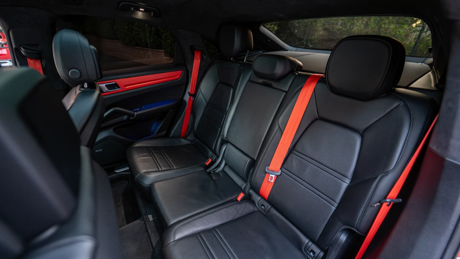 Porsche Cayenne Coupe| Lava Orange | GT Design| S OPTIC| , снимка 11 - Автомобили и джипове - 55963529
