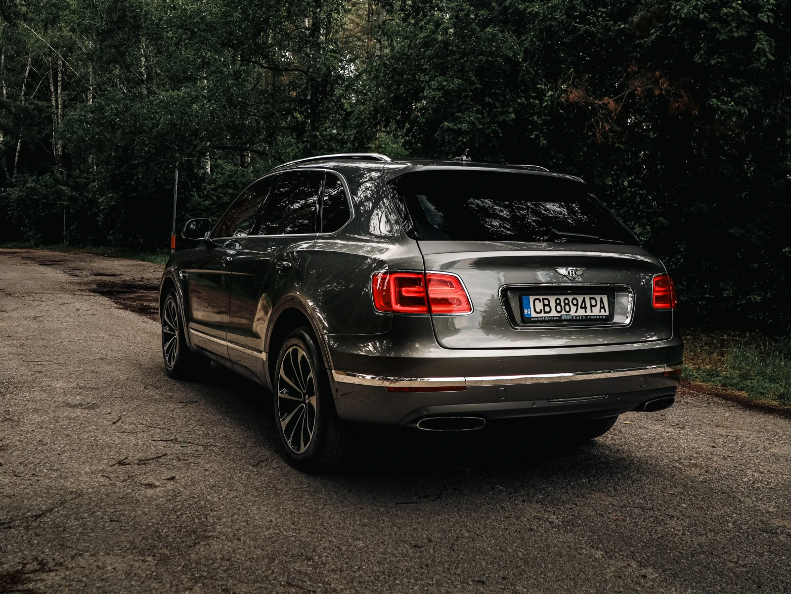 Bentley Bentayga, снимка 5 - Автомобили и джипове - 56070973