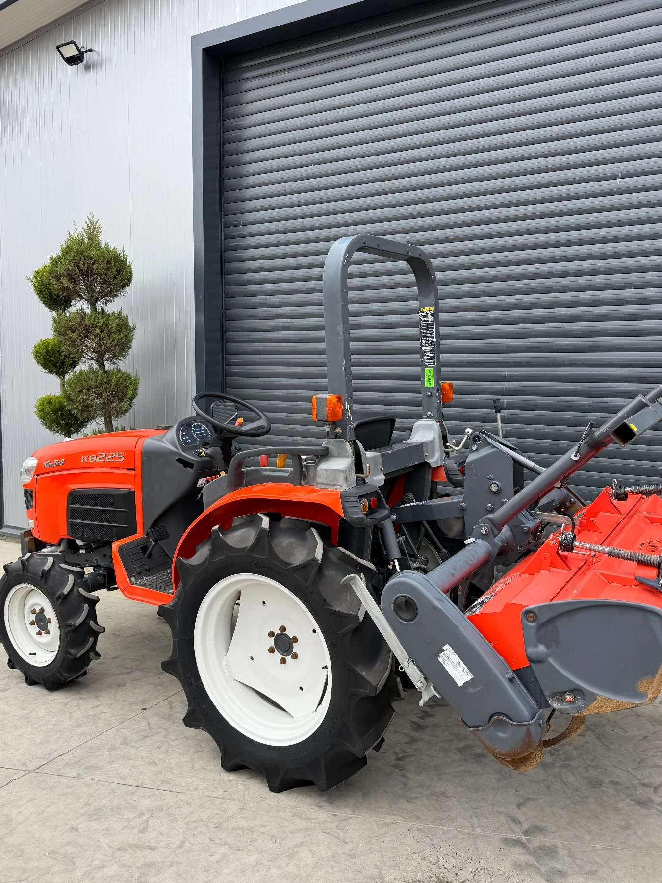 Трактор Kubota KB225 22.5кс, снимка 8 - Селскостопанска техника - 54207222