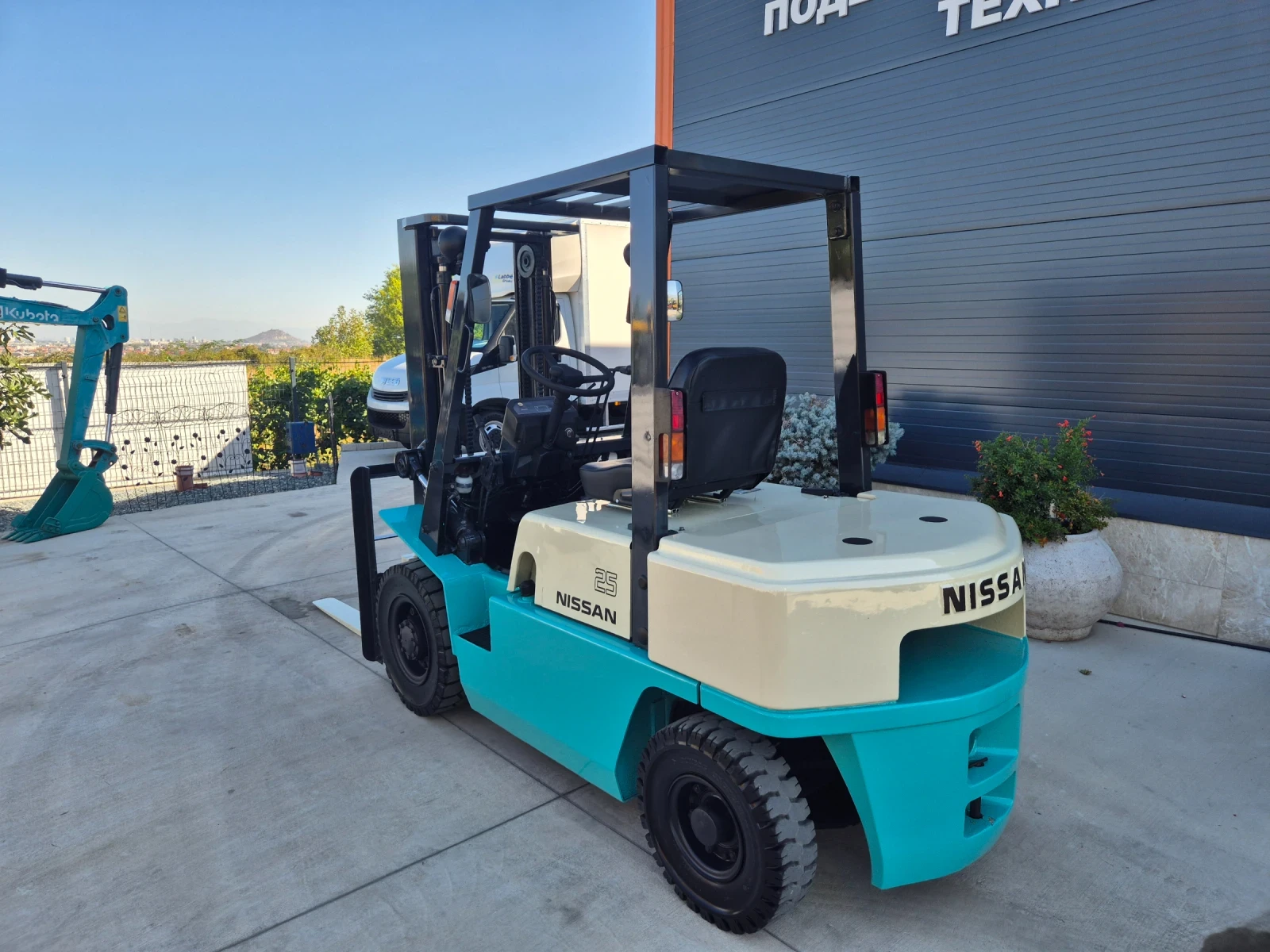  Nissan 2.5  *  *  ! | Mobile.bg   3