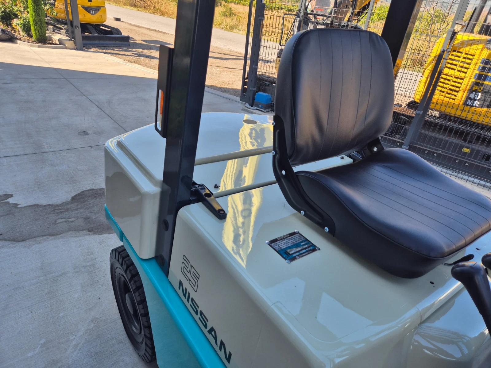  Nissan 2.5  *  *  ! | Mobile.bg   12