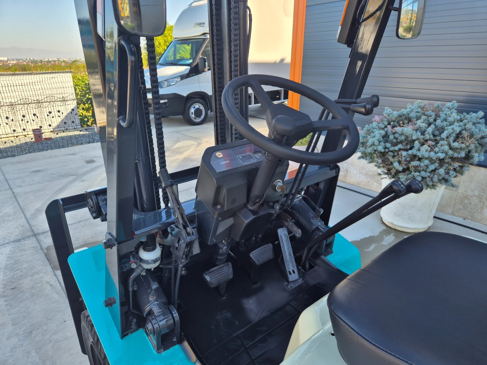  Nissan 2.5  *  *  ! | Mobile.bg   9