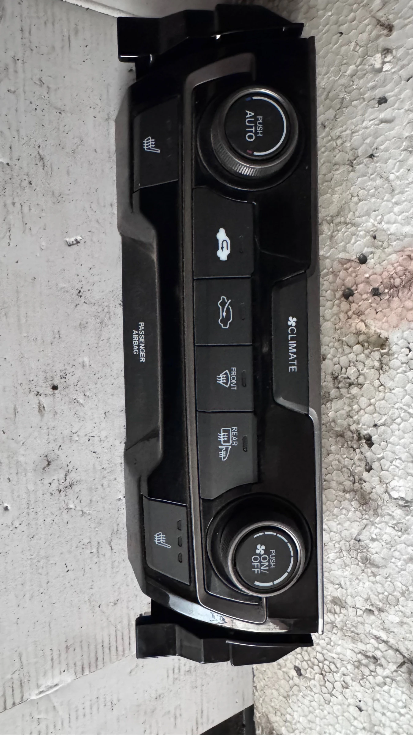   /  /   Honda CIvic 2018 - SANWA2A088E / 1248A1075936 | Mobile.bg   1