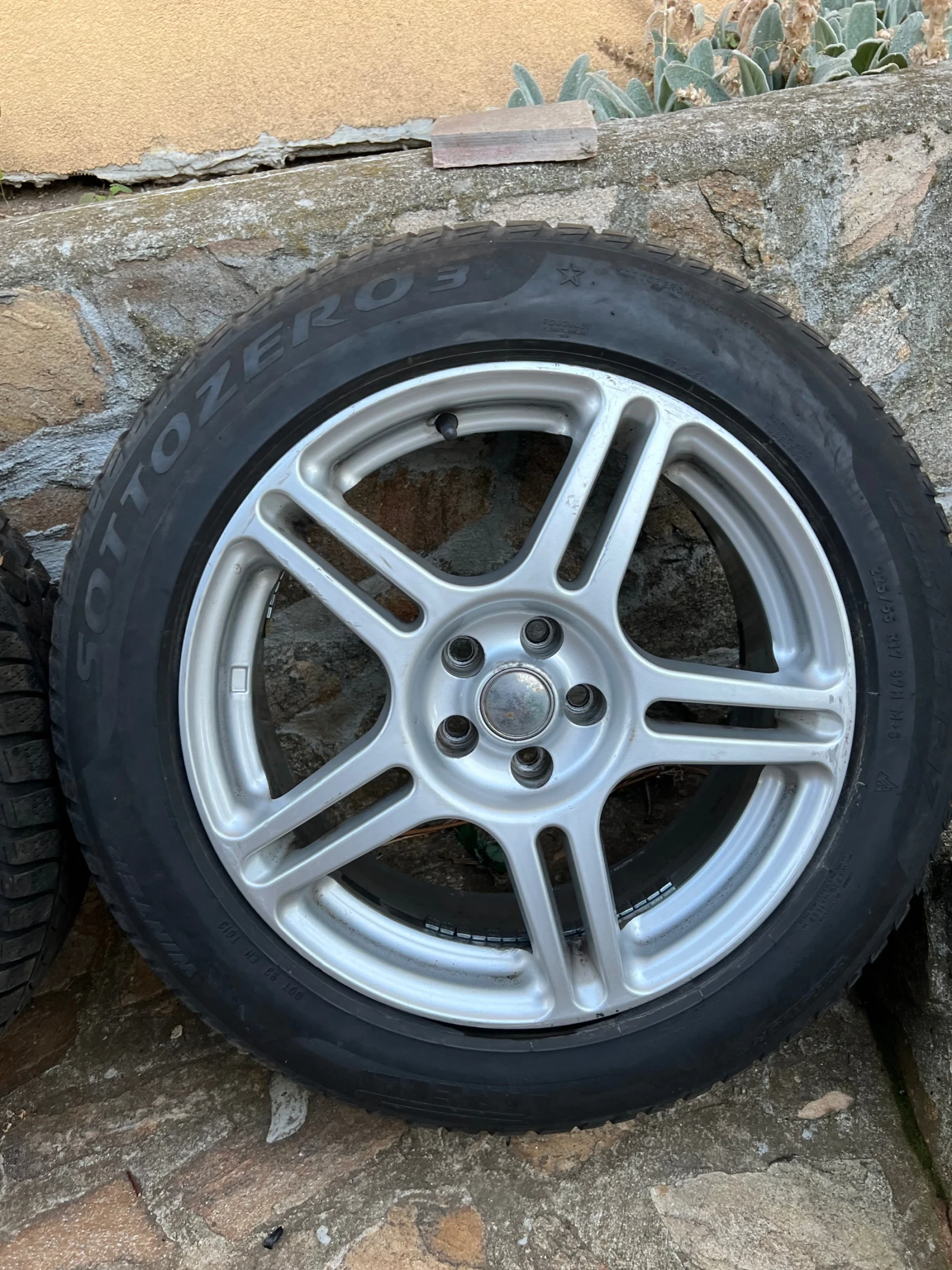    225/55R17  Subaru Outback | Mobile.bg   8