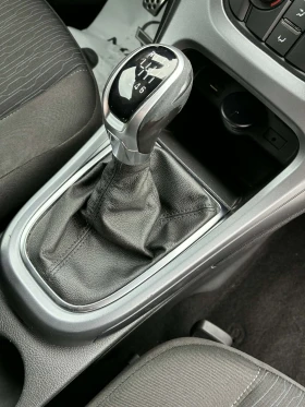 Opel Astra  J GTC, снимка 8