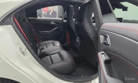 Mercedes-Benz CLA 45 AMG * 4MATIC* КОЖА* ПОДГРЕВ* ПАНОРАМА* КРАЙНА ЦЕНА* , снимка 12