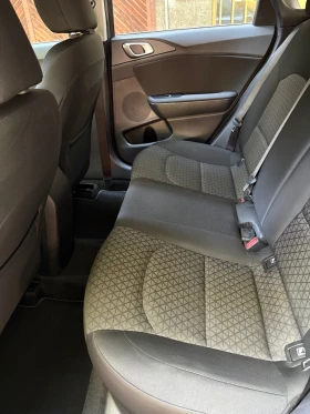 Kia Ceed 1.0 33000km с история, снимка 11