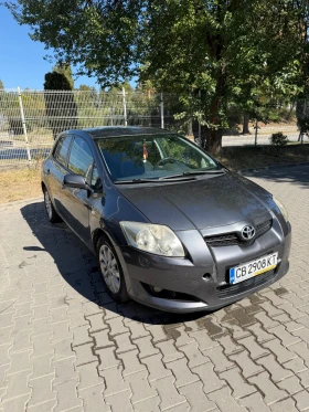 Toyota Auris 2.0 D4D, Регистрирана, navi - carplay, снимка 1