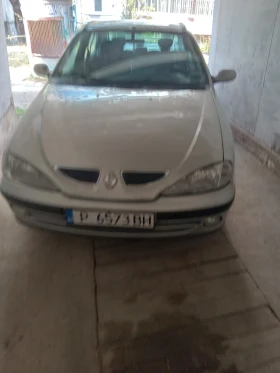 Renault Megane, снимка 1