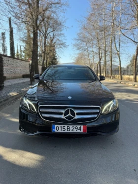 Mercedes-Benz E 220 Avangarde, снимка 2