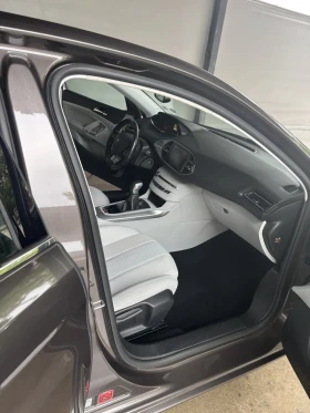 Peugeot 308 1.6Blue hid | Mobile.bg    15