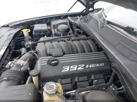 Dodge Challenger SRT8* 6.4L V-8* 392 HEMI* , снимка 11