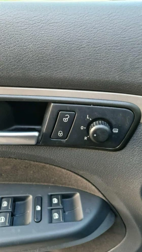 VW Touran - 3100 € / 6063.07 лв. - 21611725 12