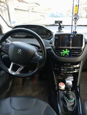 Peugeot 2008 - 9000 € / 17602.47 лв. - 67991822 3