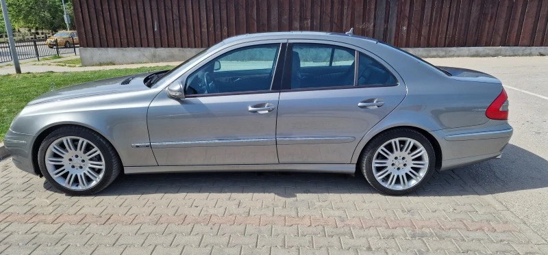 Mercedes-Benz E 350 3.5, снимка 5 - Автомобили и джипове - 47060891