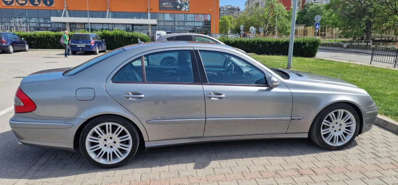 Mercedes-Benz E 350 3.5, снимка 4 - Автомобили и джипове - 47060891