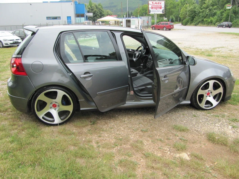 VW Golf 1.9TDI-200к.с-6sk, снимка 17 - Автомобили и джипове - 46142729